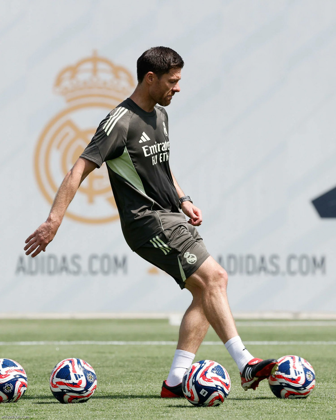 ألونسو يبدأ