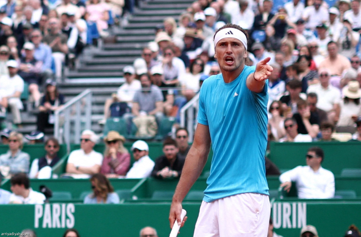 زفيريف يتأهل