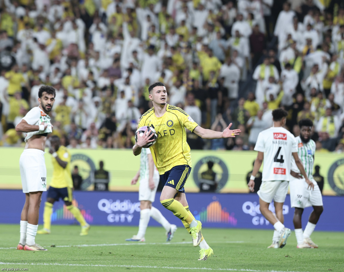 المتصدر.. فوز جديد