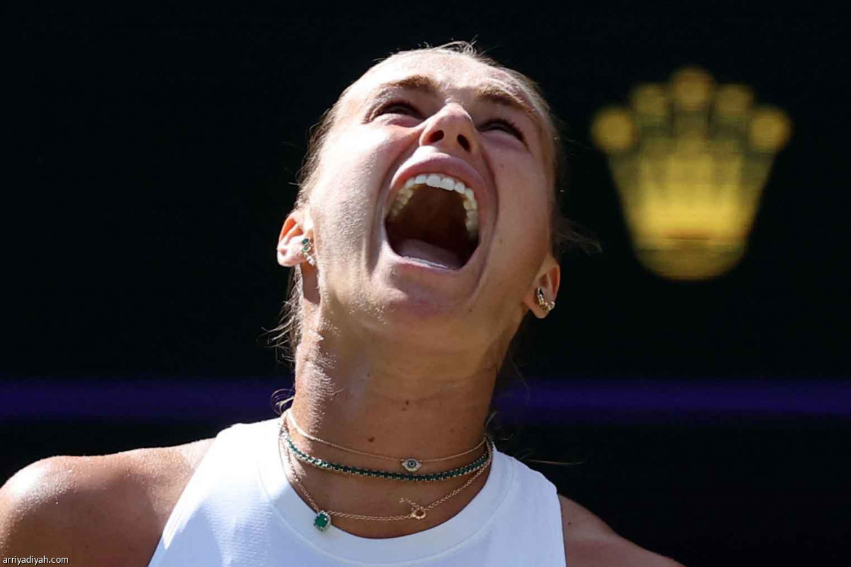 المصنفة الأولى تودع