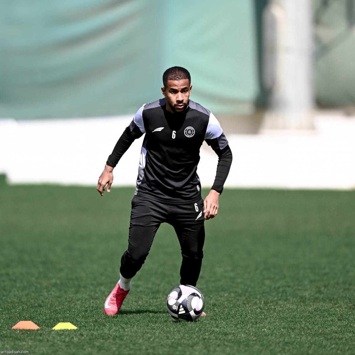 الشباب.. استرجاعي