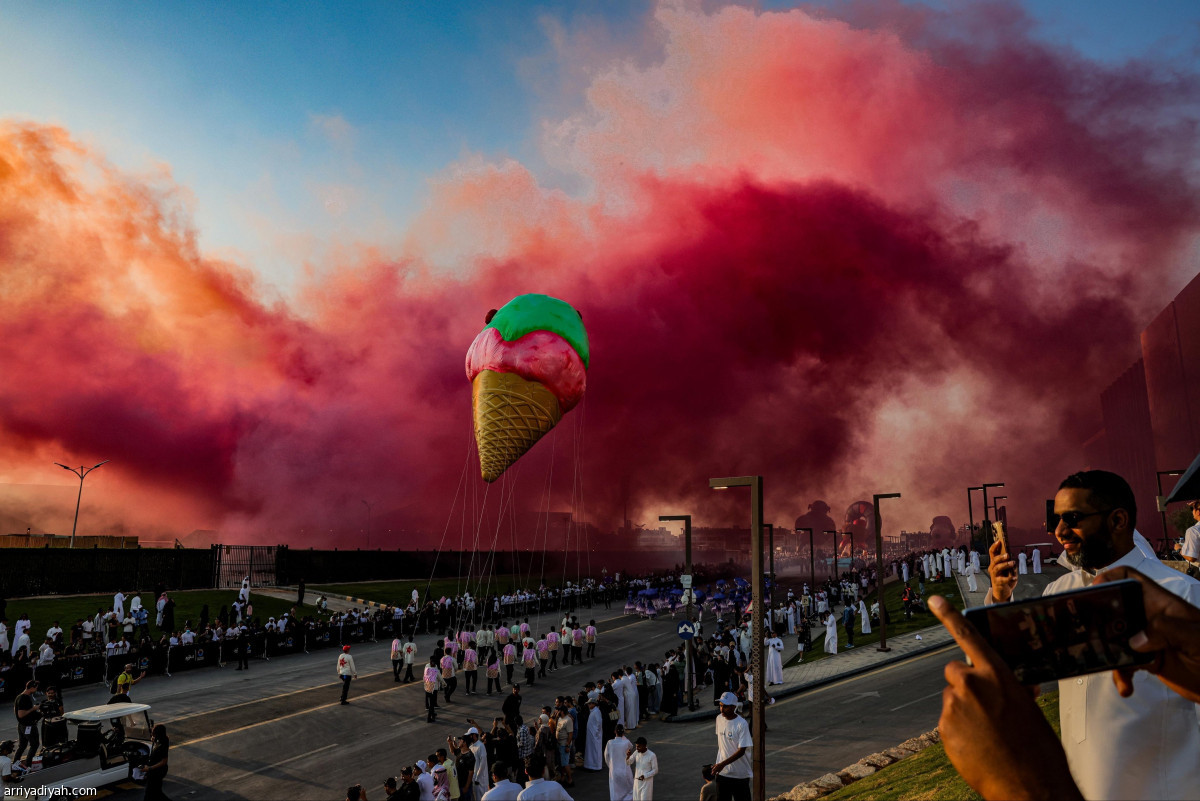 سماء الرياض تتلون