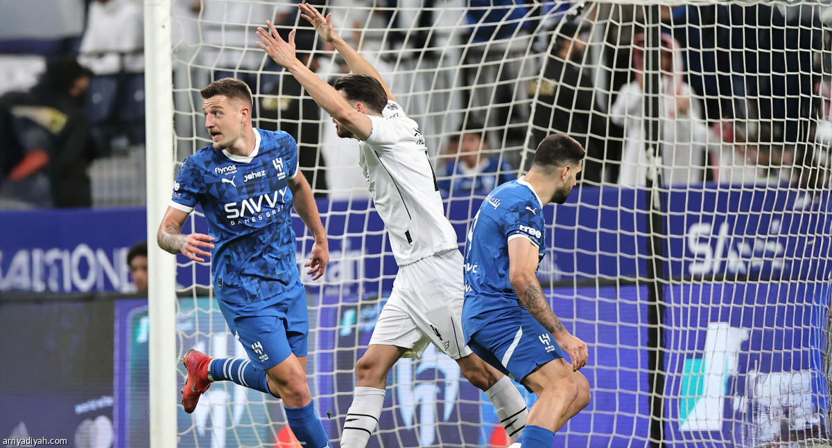 الشباب يعطل الهلال