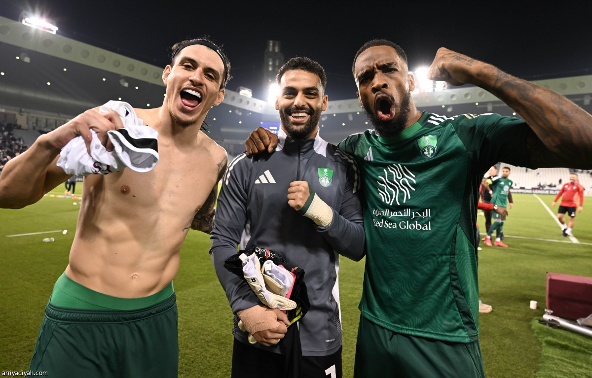 فرحة في السد