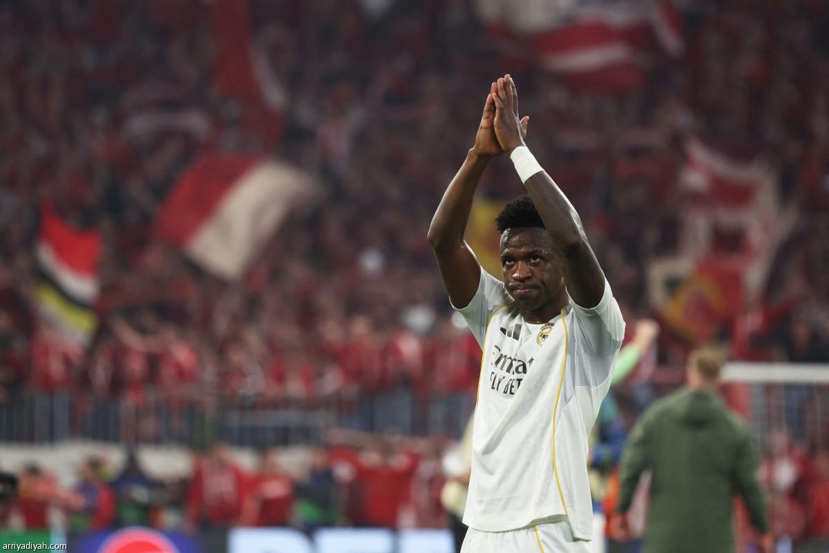 البايرن يتأهل