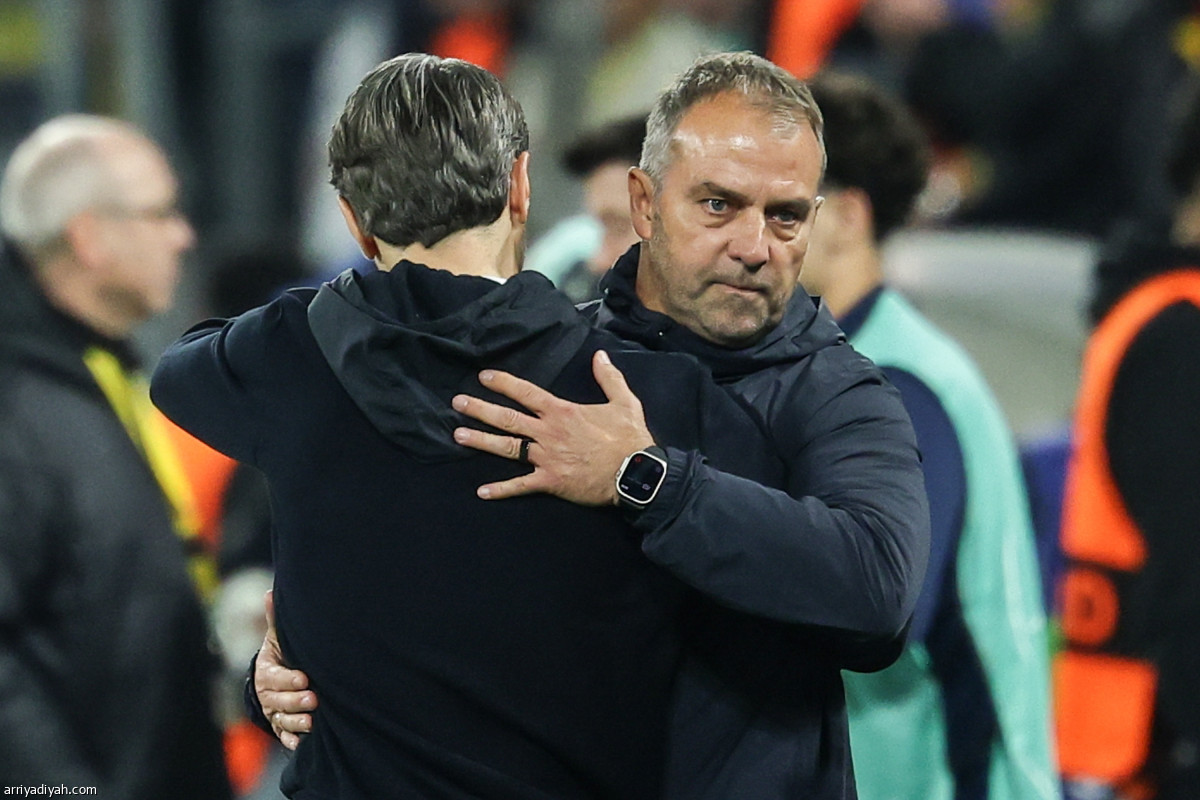 برشلونة يعبر