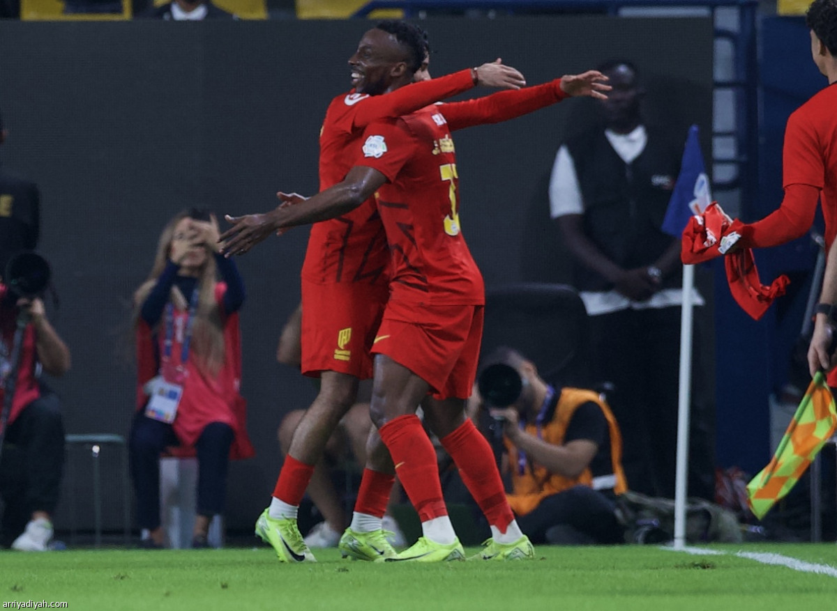 القادسية يصدم النصر