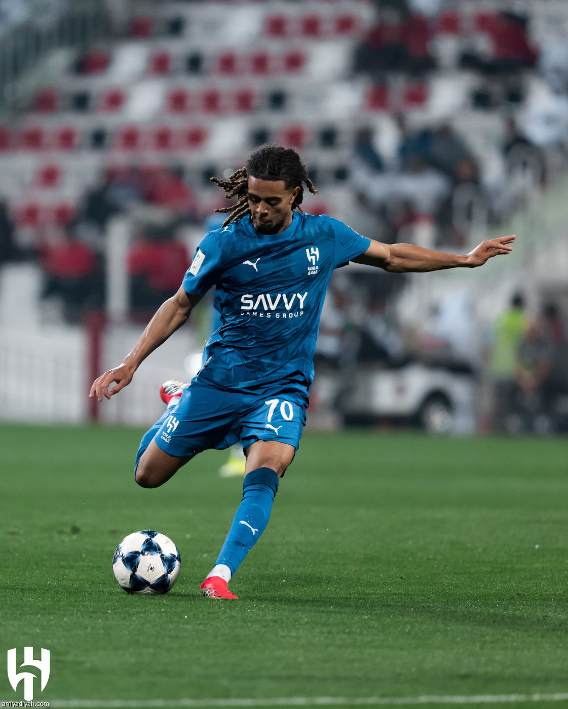 الهلال يتعادل