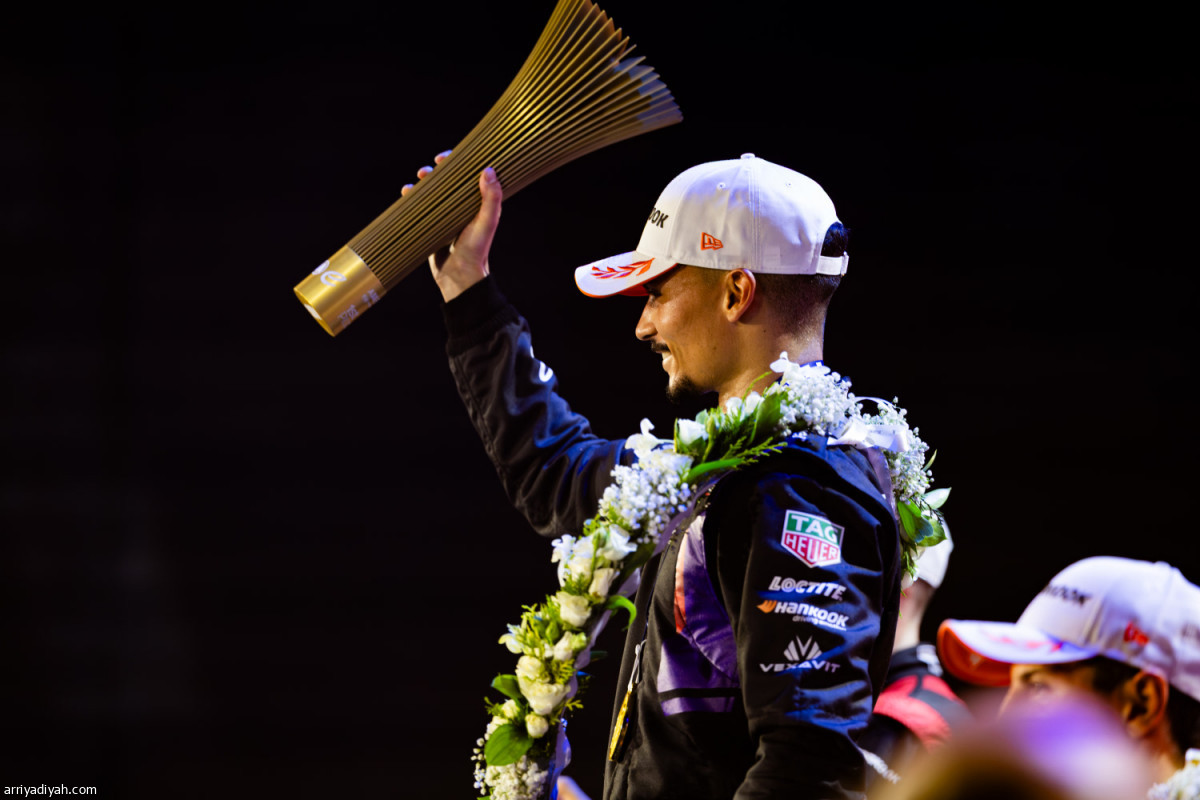 بطل الجولة 4