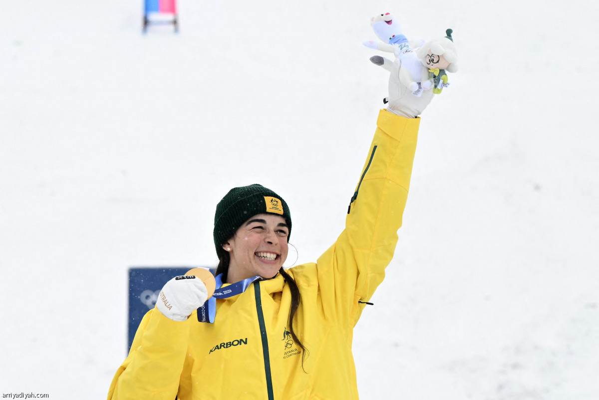 جاكارا.. بطلة التزلج الحر