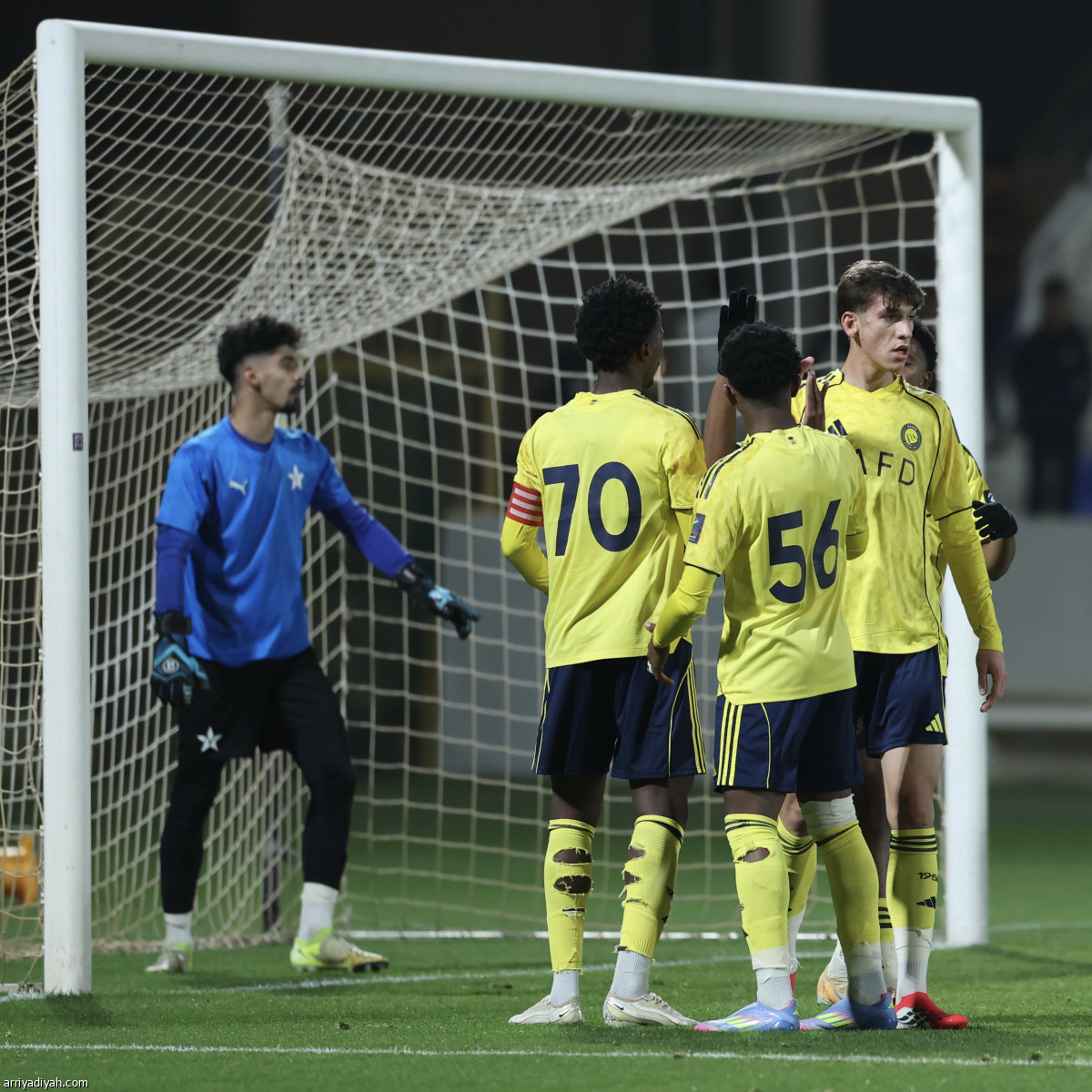 جيسوس يتابع