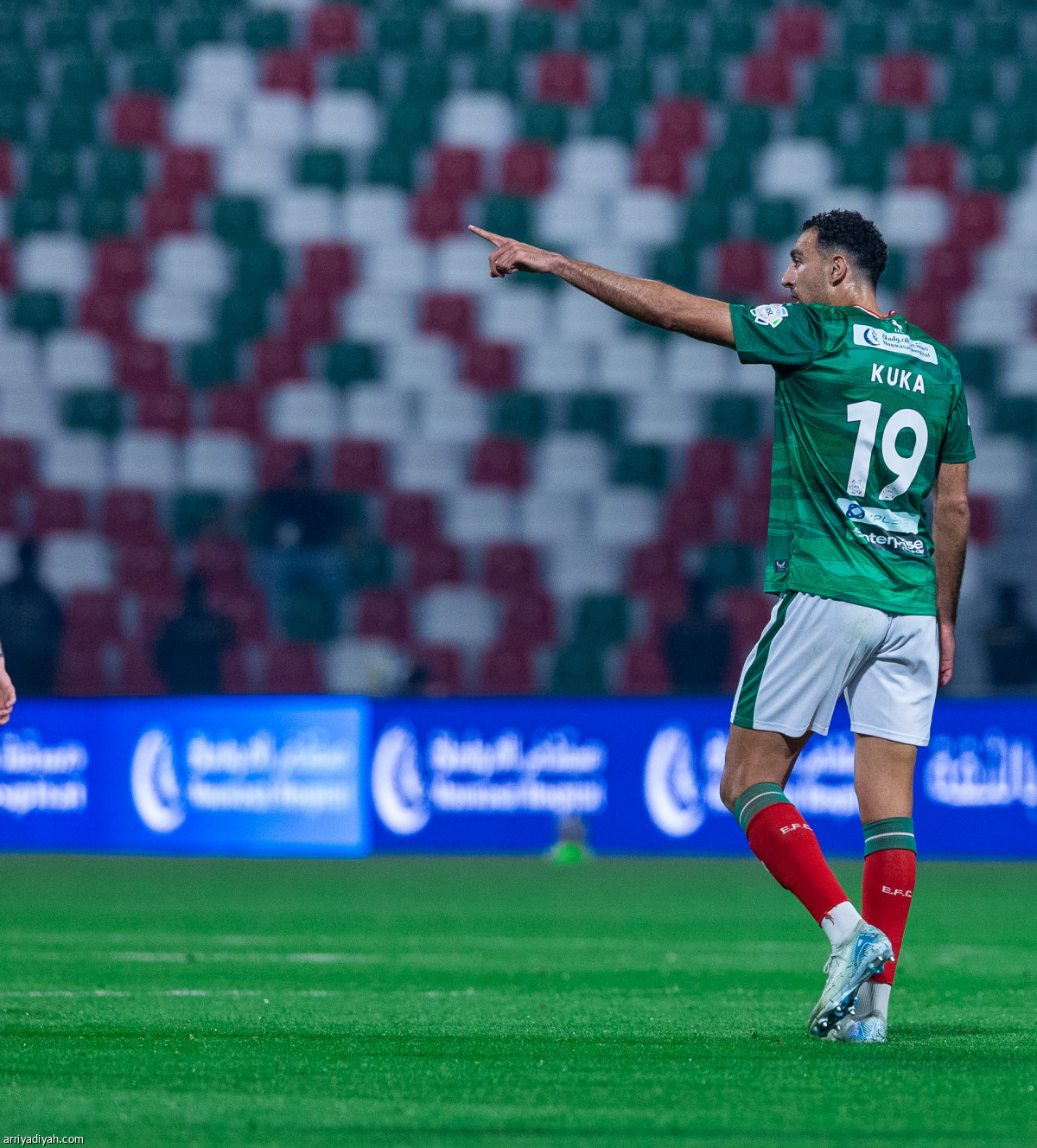 احتفالات.. واعتراضات