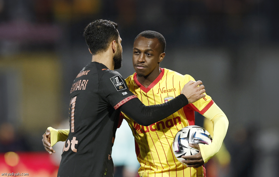 لانس يكسب رين.. ويهدد صدارة باريس