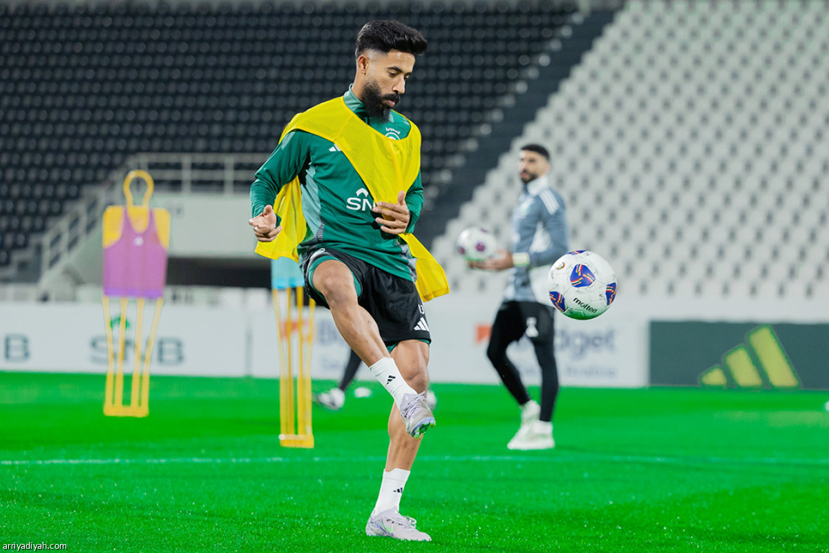 «الأخضر» ينطلق