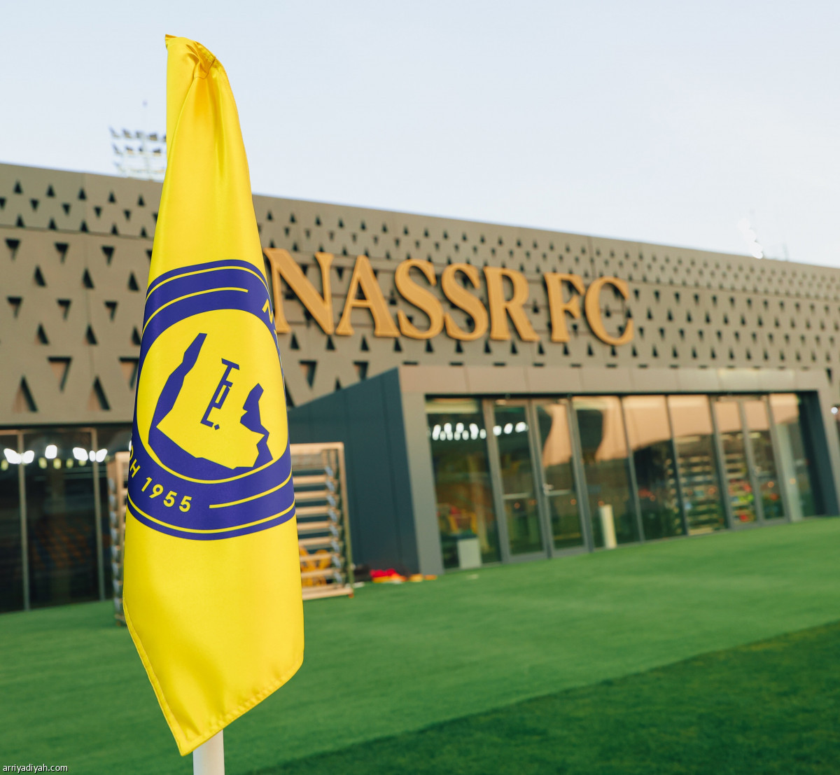 تكريم «الأسد»