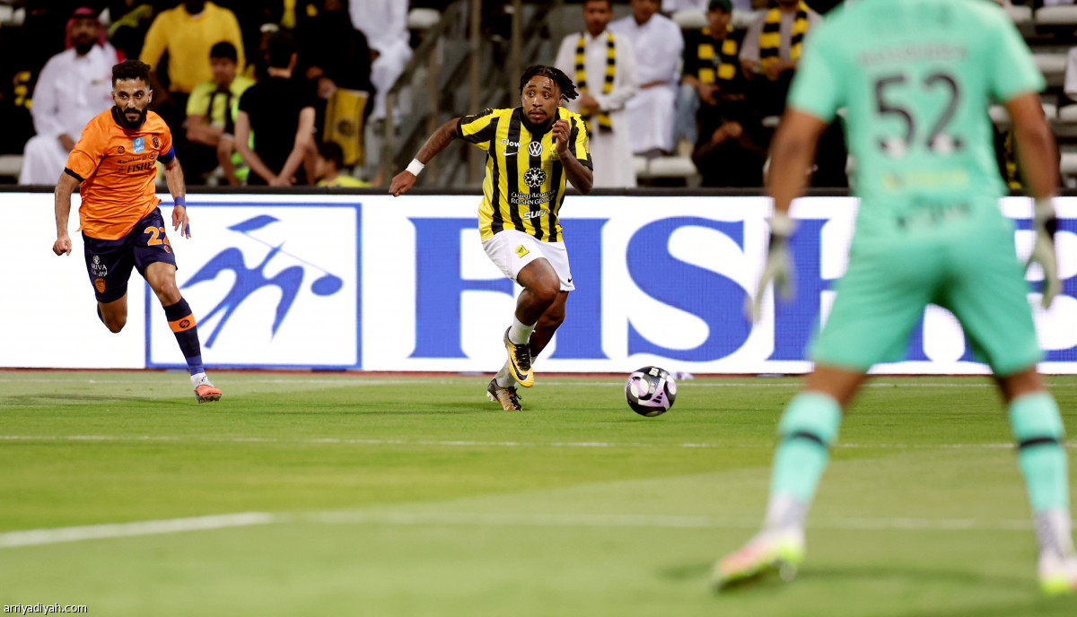 الاتحاد والفيحاء يتعادلان