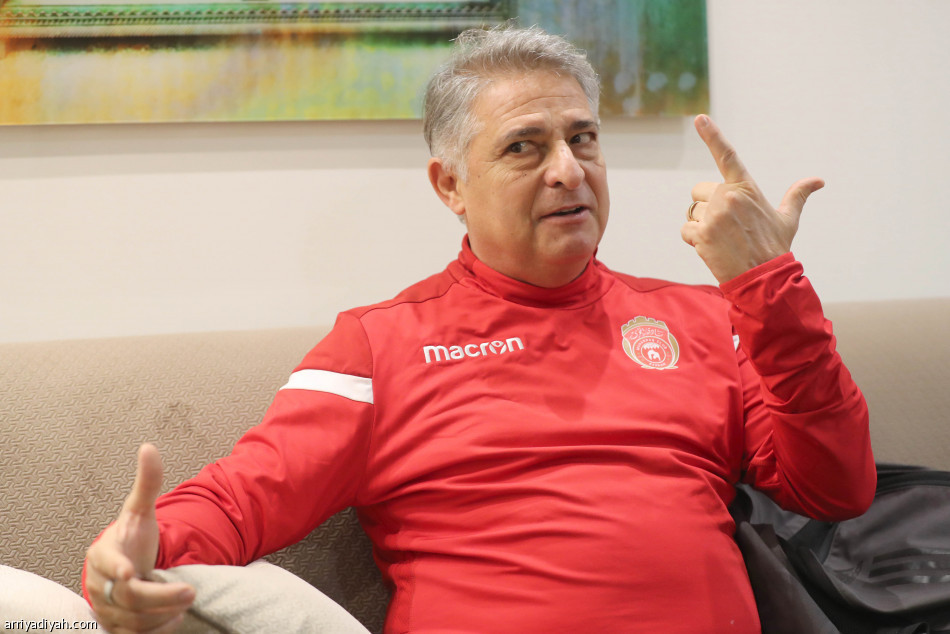 باكيتا:
وصفوني بالمجنون