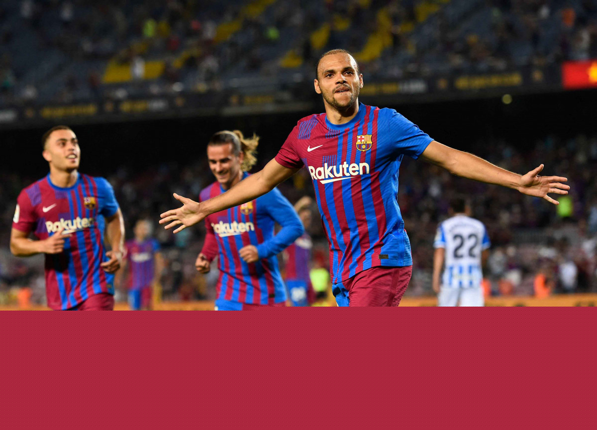 برشلونة ينطلق برباعية