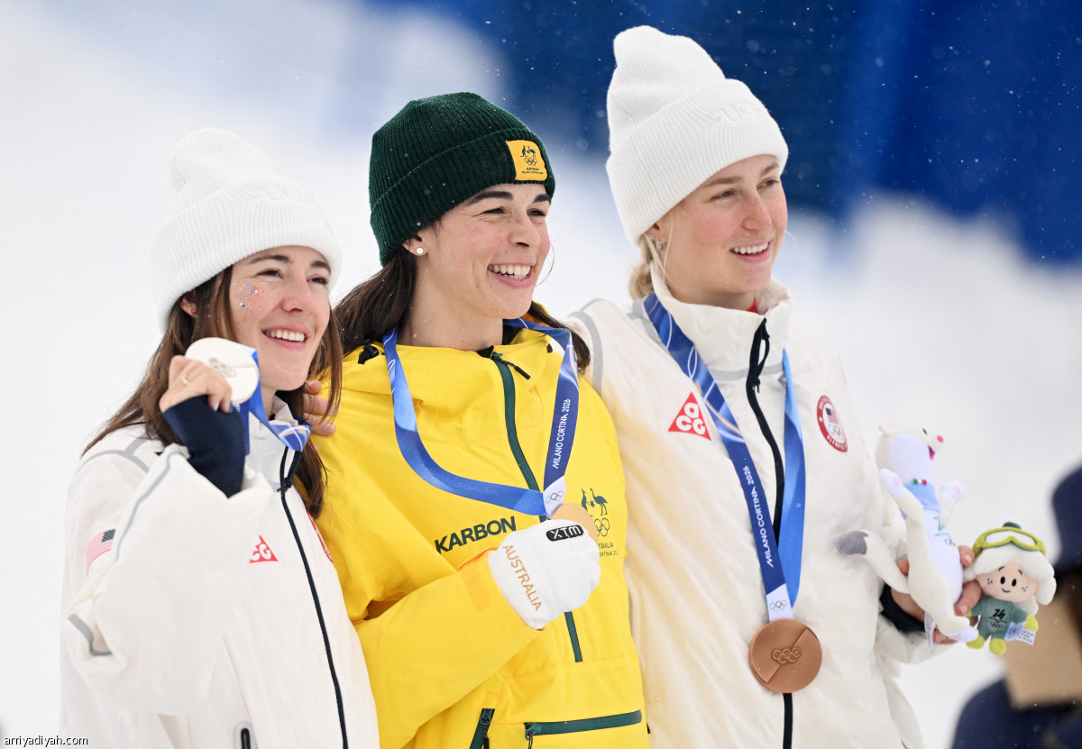 جاكارا.. بطلة التزلج الحر