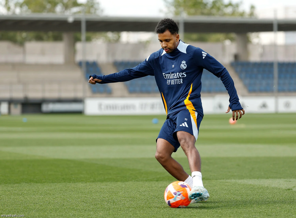 الريال يفرض السيطرة