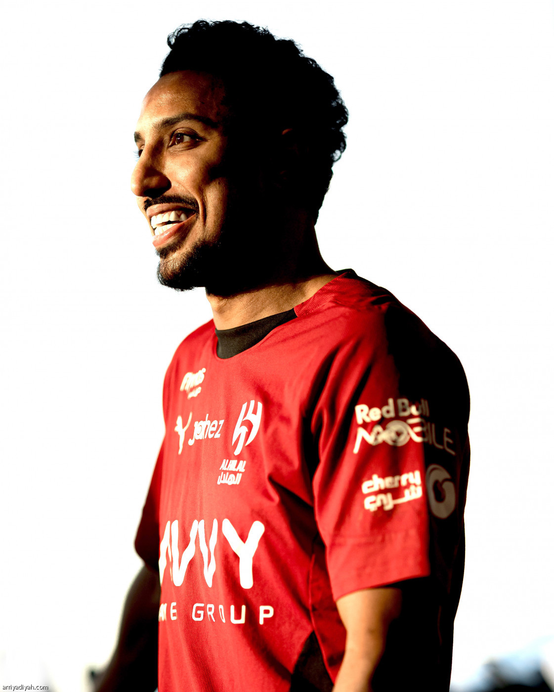 نونيز يشارك