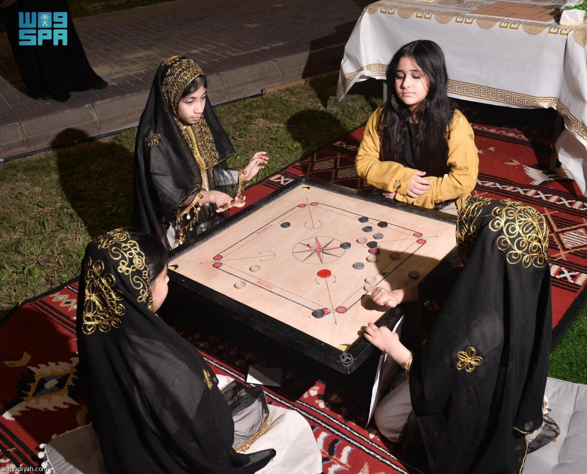 ألعاب شعبية