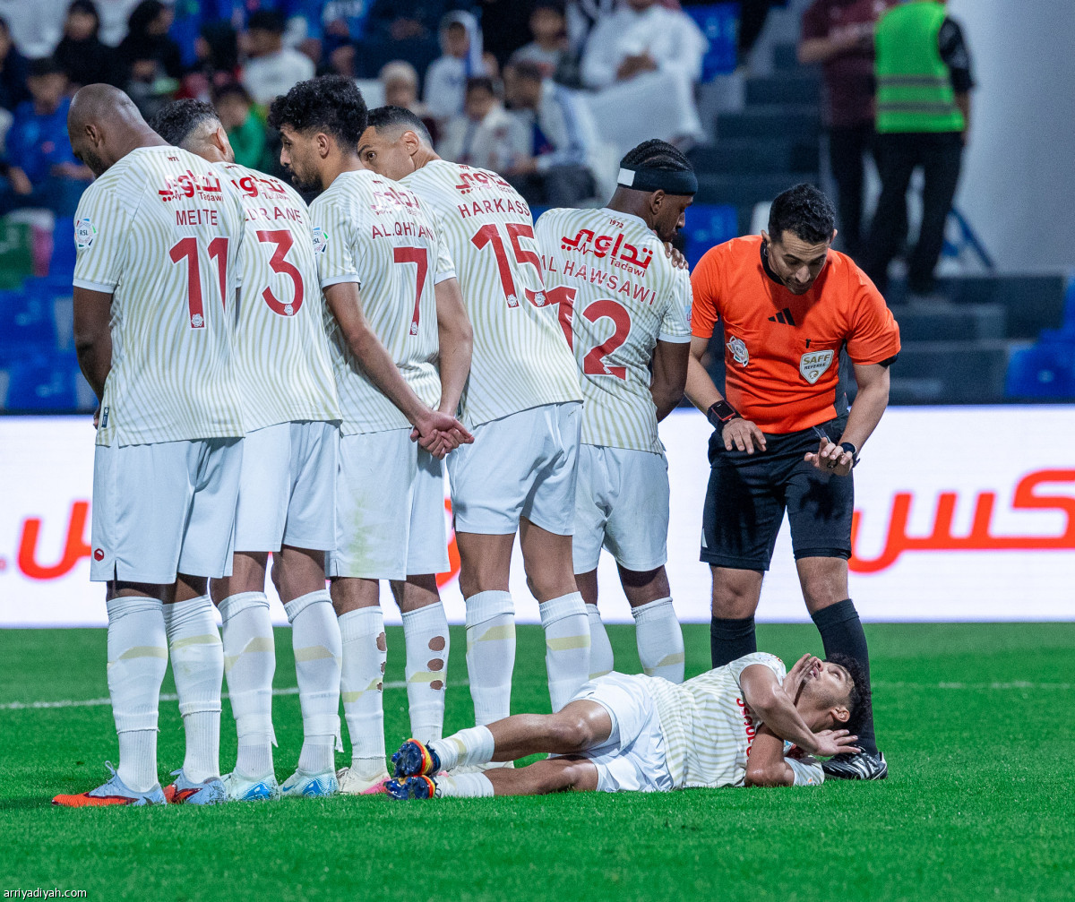 تعادل الفتح وضمك