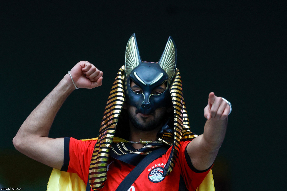 «فراعنة» و«أسود»